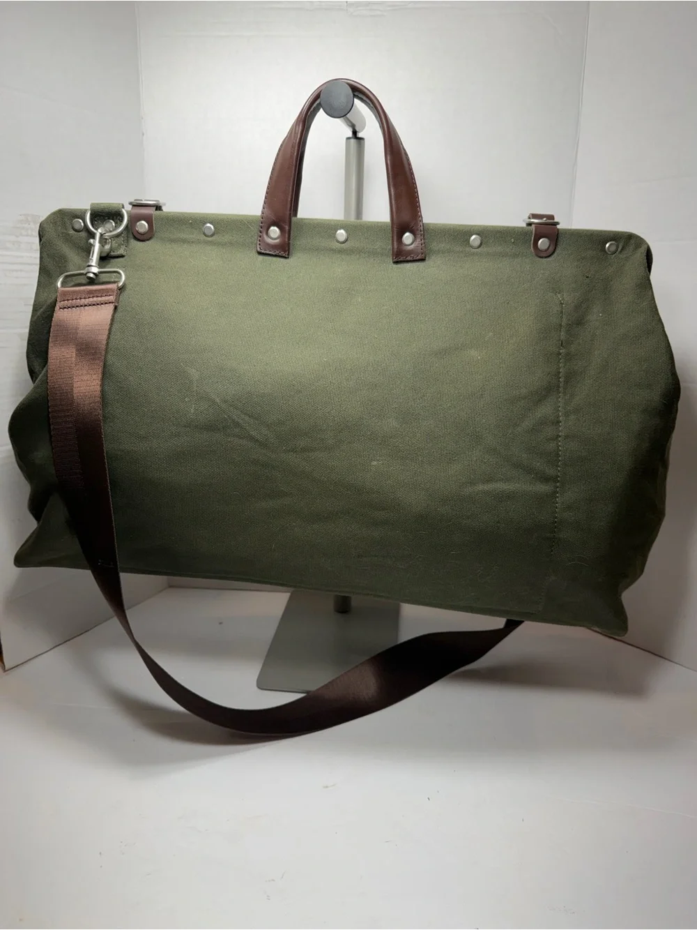 Line of Trade Canvas Weekender Bag Olive Green